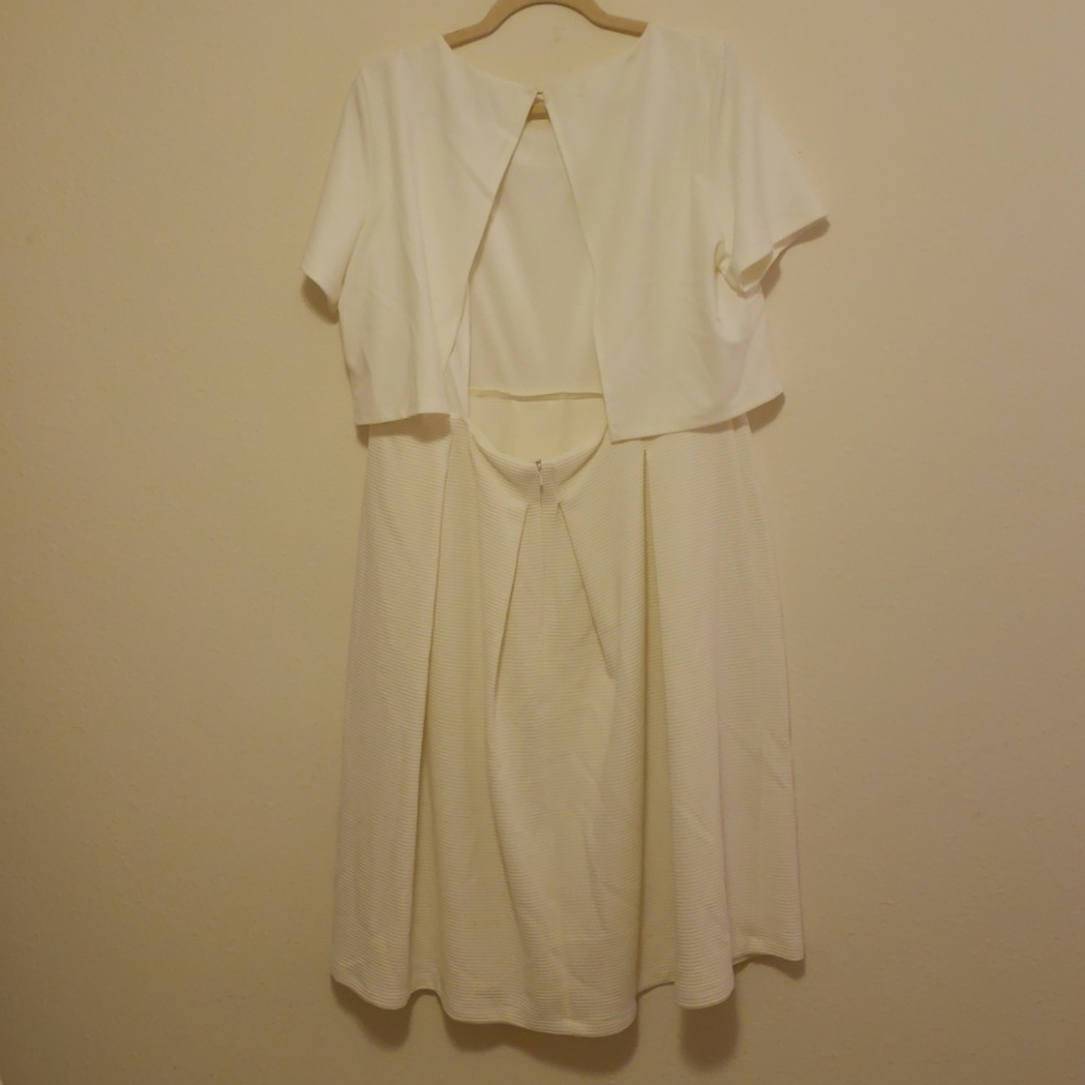 ASOS 'Crop Top' Open-Back Dress - Picture 2 of 8